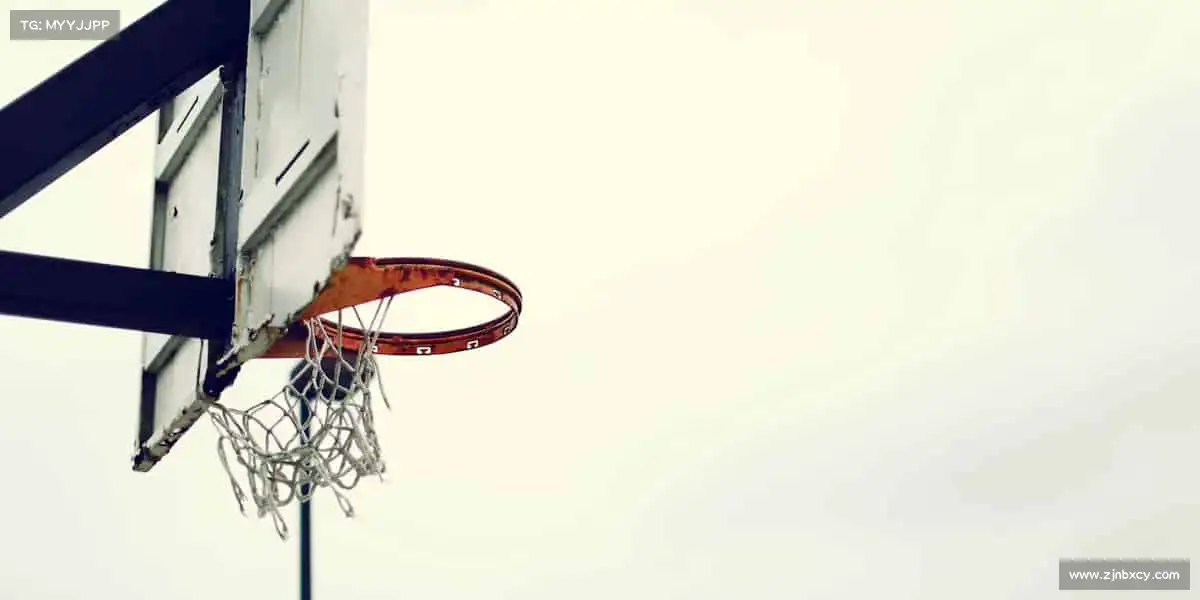 米兰🚴‍♂️风在前，无惧挑战；心向远，永不止步！一起踏上运动征程～